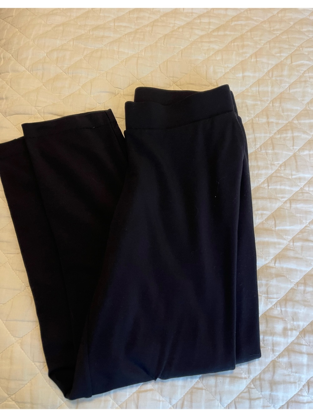 Women’s Tavi Black Jogger Sweatpants - Everyday Comfort